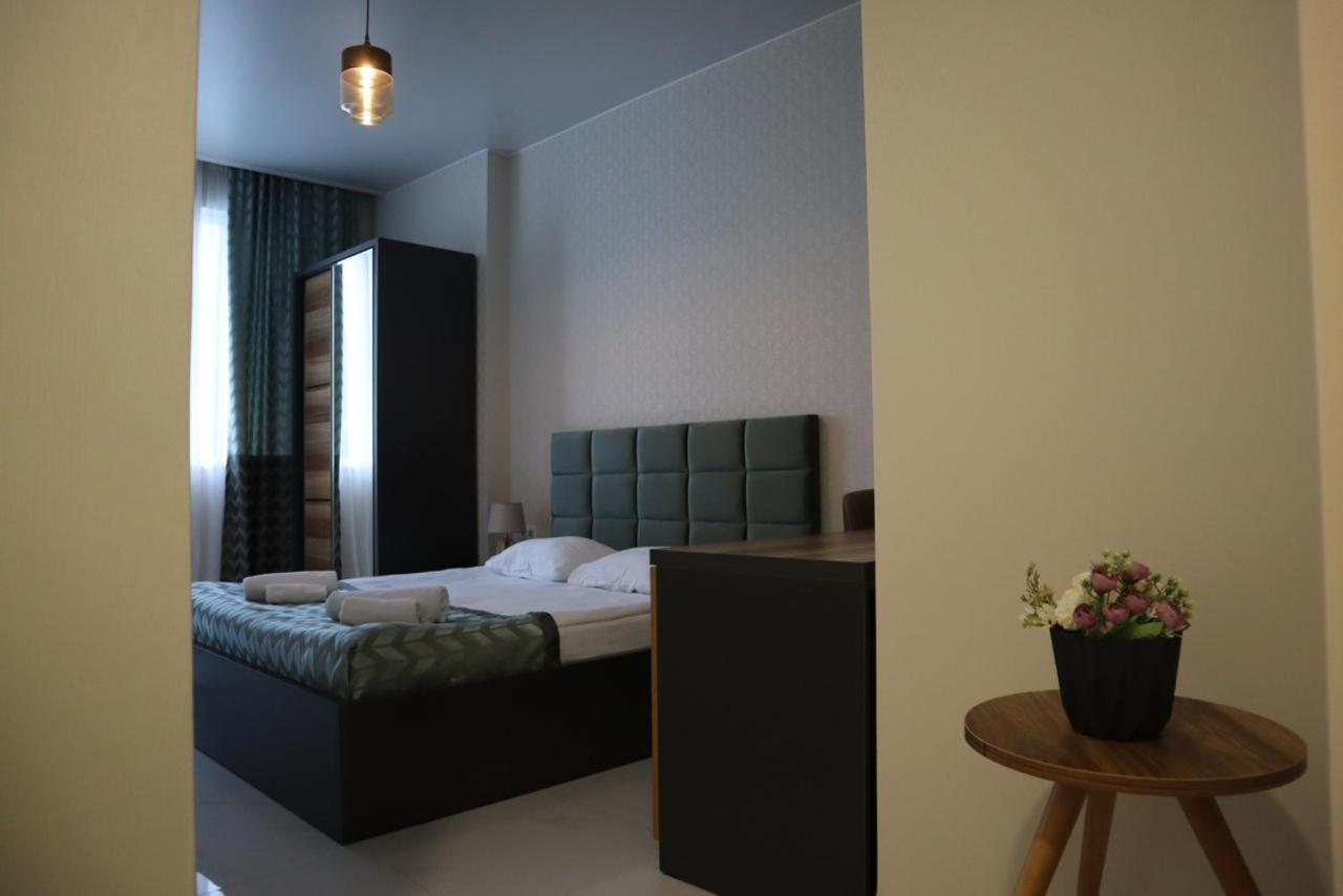 Horizons Hotel Rooms Батумі Екстер'єр фото